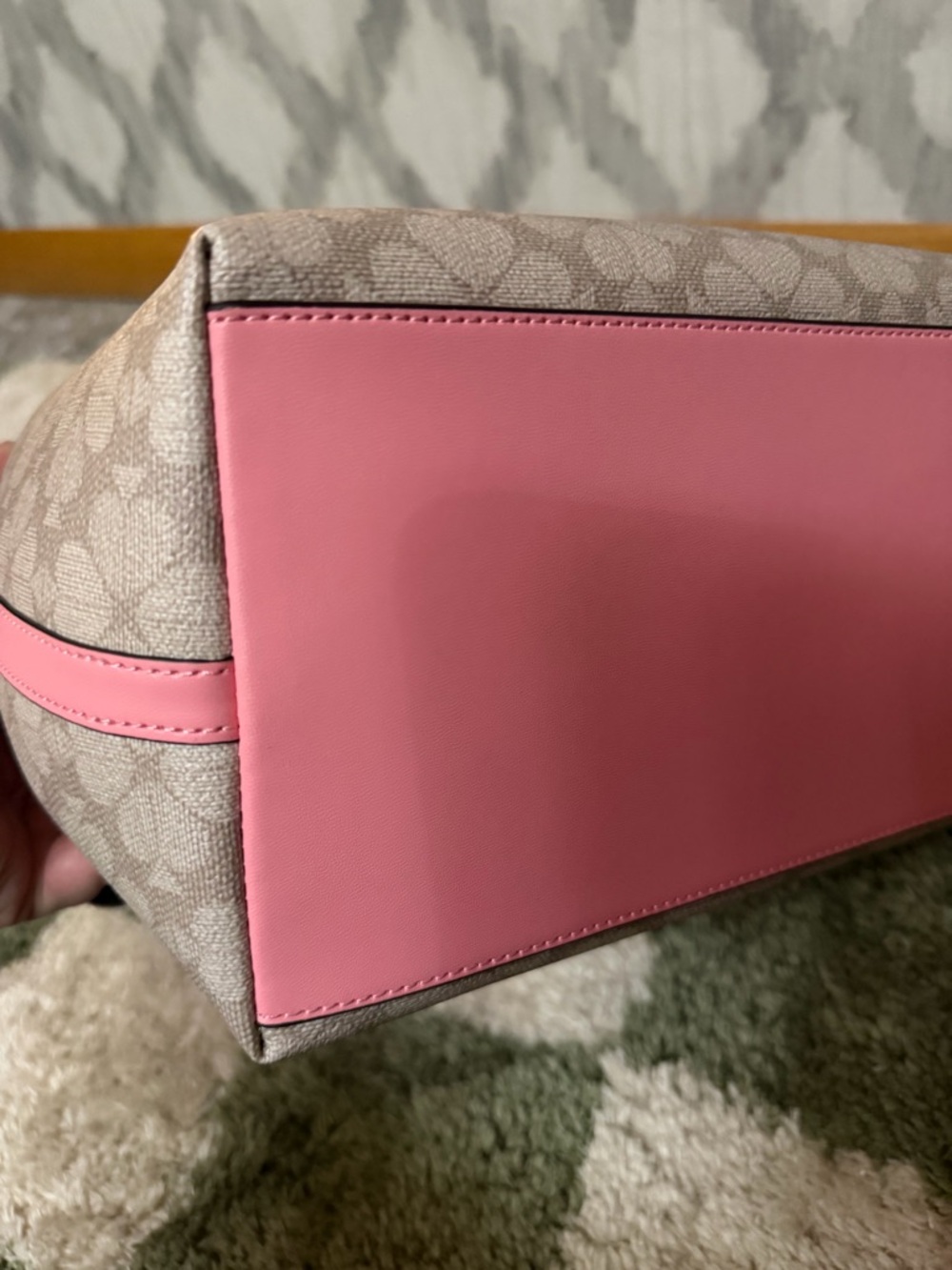 Kate Spade ♠️ Flower Tote with Leather Heart Charm - Picture 11 of 16